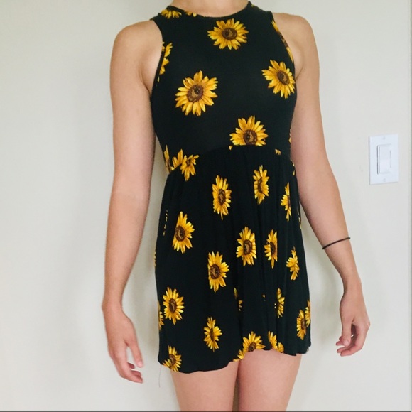 Sunflower mini dress. Size S - Picture 1 of 3